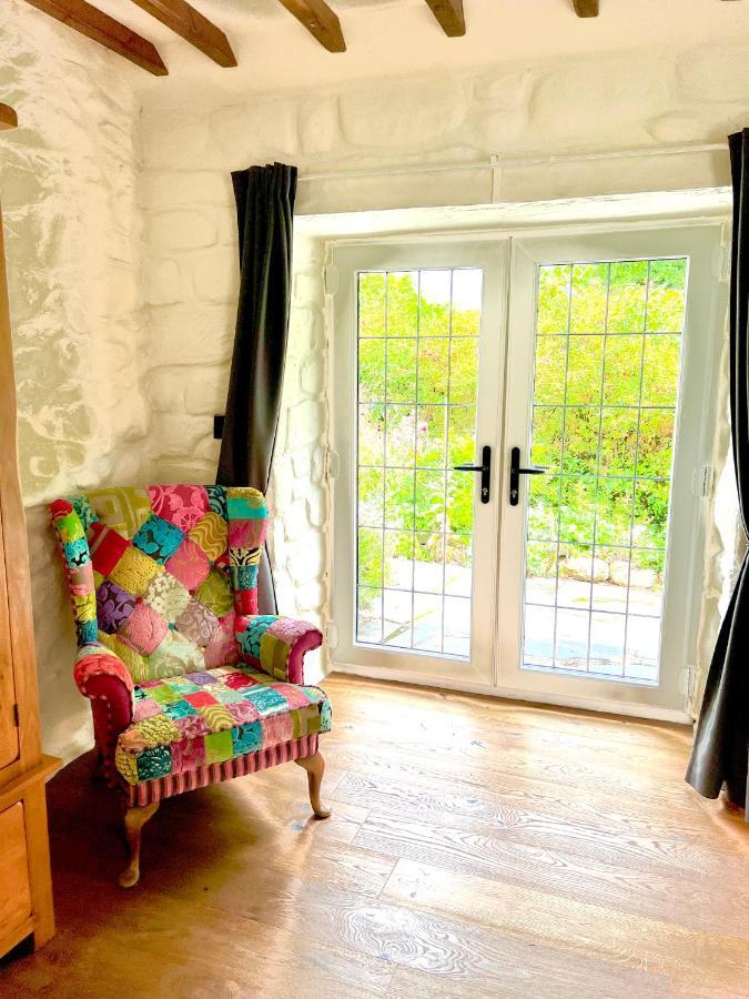 Beautiful Ancient Stone Cottage, Local Walks & Pub! Conwy Zewnętrze zdjęcie